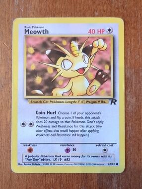 Vintage Meowth Pokemon Card